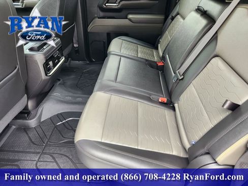 Used 2024 Chevrolet Silverado 1500 ZR2 w/ Technology Package image 20