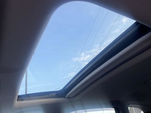 Used 2018 Honda CR-V EX image 24