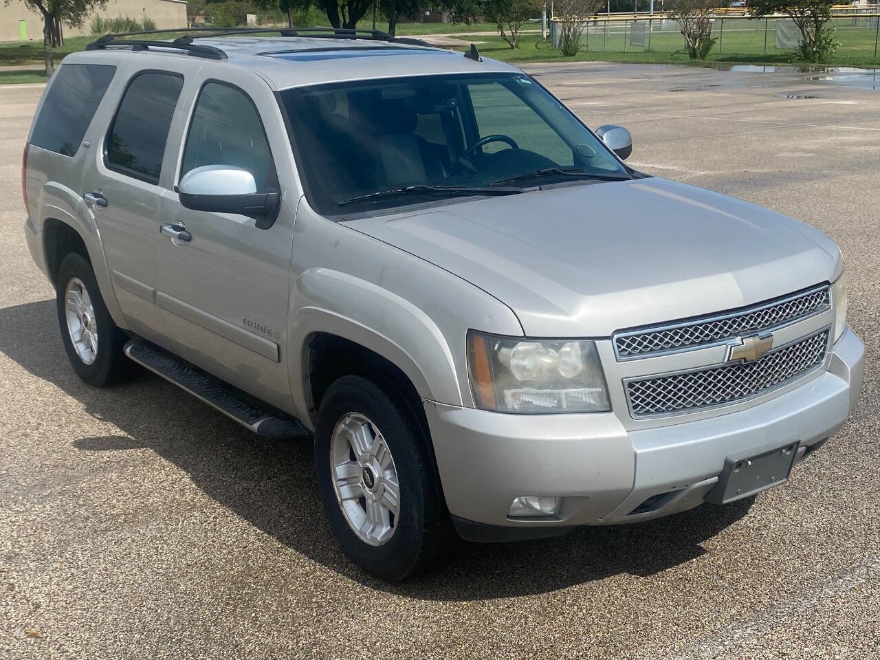 Used 2008 Chevrolet Tahoe LT w/ LT Preferred Equipment Group AWD/4WD image 4