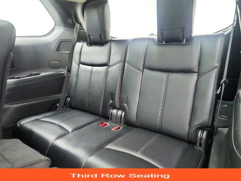 Used 2017 Nissan Pathfinder Platinum image 23
