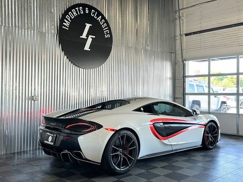 Used 2016 McLaren 570S Coupe RWD image 7
