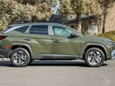New 2026 Hyundai Tucson SEL image 3
