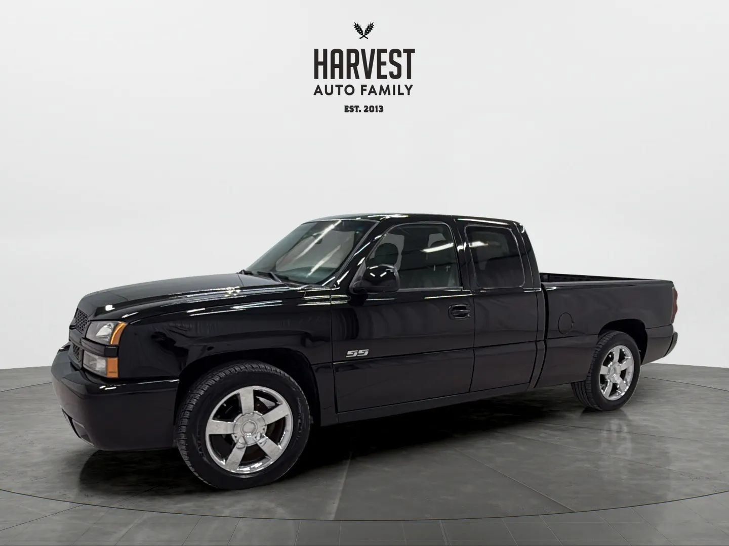Used 2004 Chevrolet Silverado 1500 SS AWD/4WD image 1