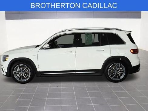 Used 2025 Mercedes-Benz GLB 35 AMG 4MATIC image 2