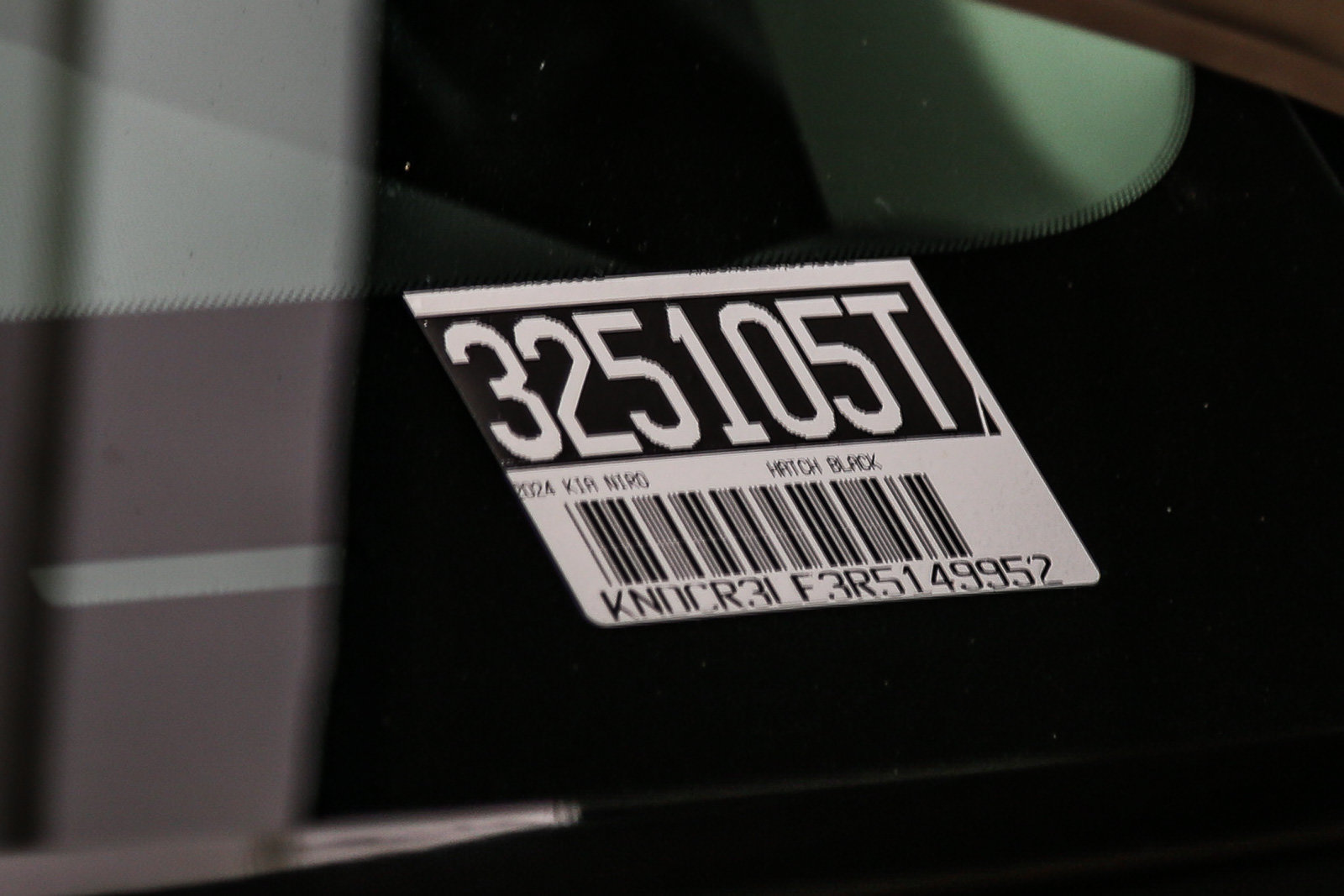 Used 2024 Kia Niro EX Touring FWD image 29