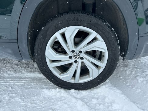 Used 2021 Volkswagen Atlas SE w/ Towing Package image 35