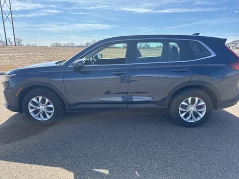 Used 2023 Honda CR-V LX image 6