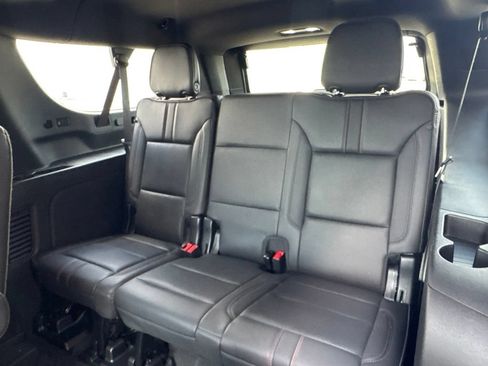 Used 2023 Chevrolet Suburban RST w/ Luxury Package AWD/4WD image 44