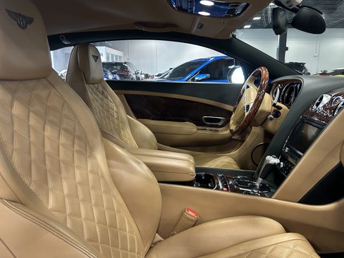 Used 2017 Bentley Continental GT V8 S AWD/4WD image 11
