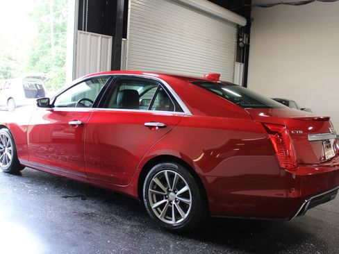 Used 2018 Cadillac CTS Luxury RWD image 5