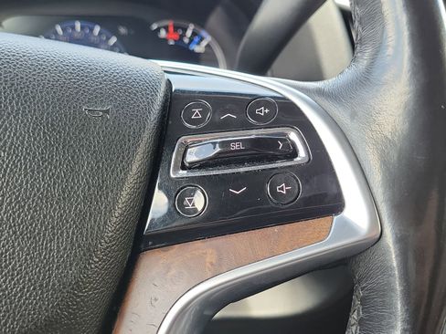 Used 2019 Cadillac Escalade ESV Premium Luxury AWD/4WD image 27