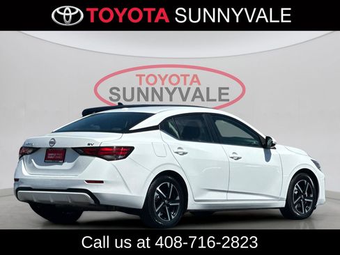 Used 2024 Nissan Sentra SV FWD image 3