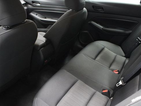 Certified 2024 Nissan Altima 2.5 SV FWD image 20