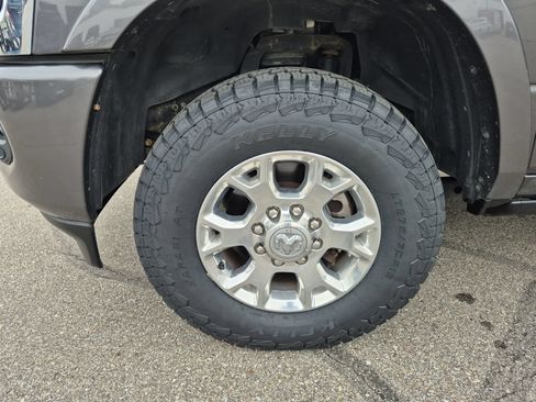 Used 2020 RAM 3500 Limited AWD/4WD image 33