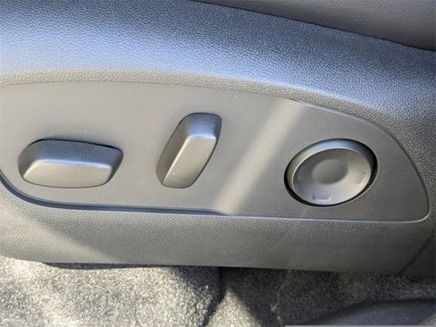 New 2026 Buick Enclave Sport Touring w/ Power Package image 21