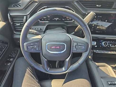 Used 2026 GMC Sierra 2500 AT4 w/ AT4 Premium Plus Package AWD/4WD image 19