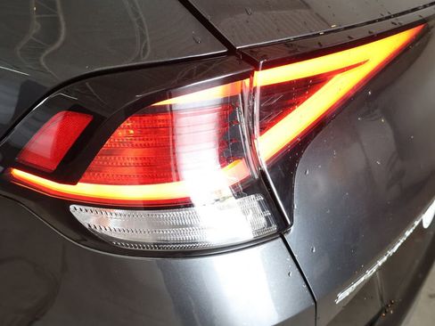 Used 2023 Kia Sportage SX FWD image 29