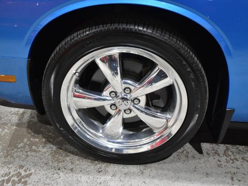 Used 2009 Dodge Challenger R/T RWD image 50