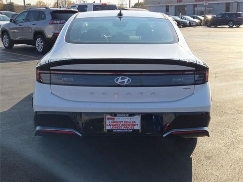 Used 2024 Hyundai Sonata SEL image 15