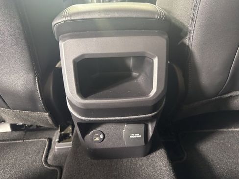 Used 2025 Ford Ranger Lariat w/ FX4 Off-Road Package image 13