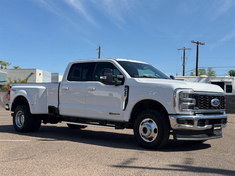 Used 2024 Ford F350 Lariat w/ FX4 Off-Road Package AWD/4WD image 2