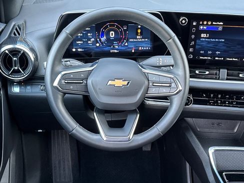 Certified 2025 Chevrolet Equinox LT image 15