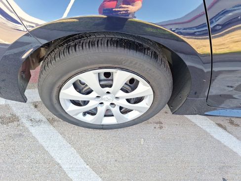 Used 2024 Toyota Corolla LE image 11