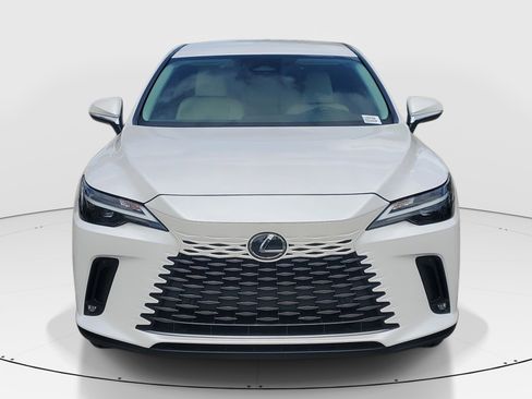 Used 2024 Lexus RX 350 FWD w/ Technology Package image 3