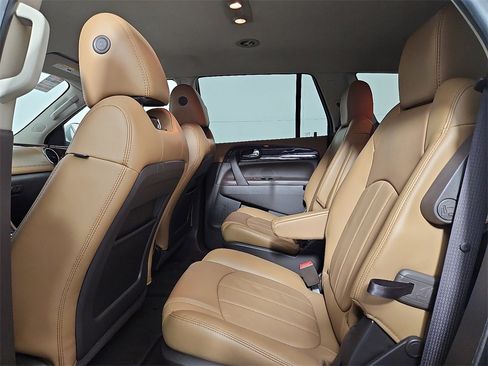Used 2017 Buick Enclave Leather image 13
