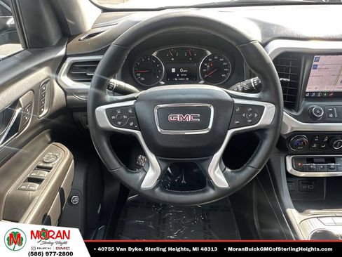Certified 2023 GMC Acadia SLT w/ Preferred Package AWD/4WD image 15