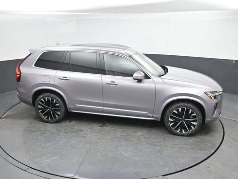 New 2026 Volvo XC90 B5 Plus w/ Protection Package AWD/4WD image 30