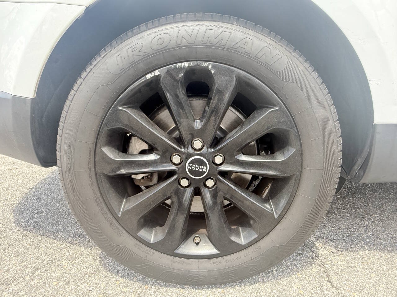 Used 2015 Land Rover Range Rover Sport SE AWD/4WD image 23