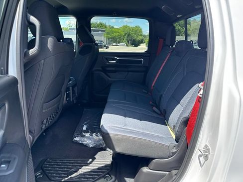 New 2026 RAM 1500 4x4 Crew Cab image 25