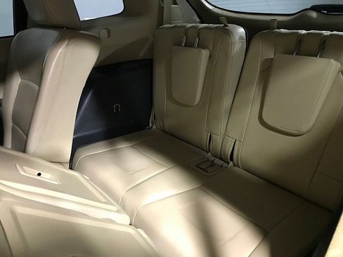 Used 2014 Subaru Tribeca Limited image 19