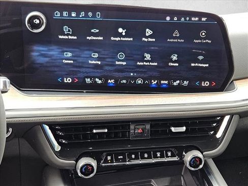 New 2026 Chevrolet Tahoe High Country AWD/4WD image 13