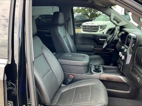 Used 2019 GMC Sierra 1500 SLT RWD image 30