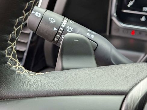 Used 2025 GMC Sierra 1500 Denali Ultimate image 31