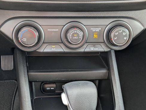 Certified 2024 Kia Forte LXS w/ LXS Technology Package image 20