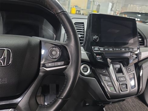 Used 2021 Honda Odyssey Touring image 21