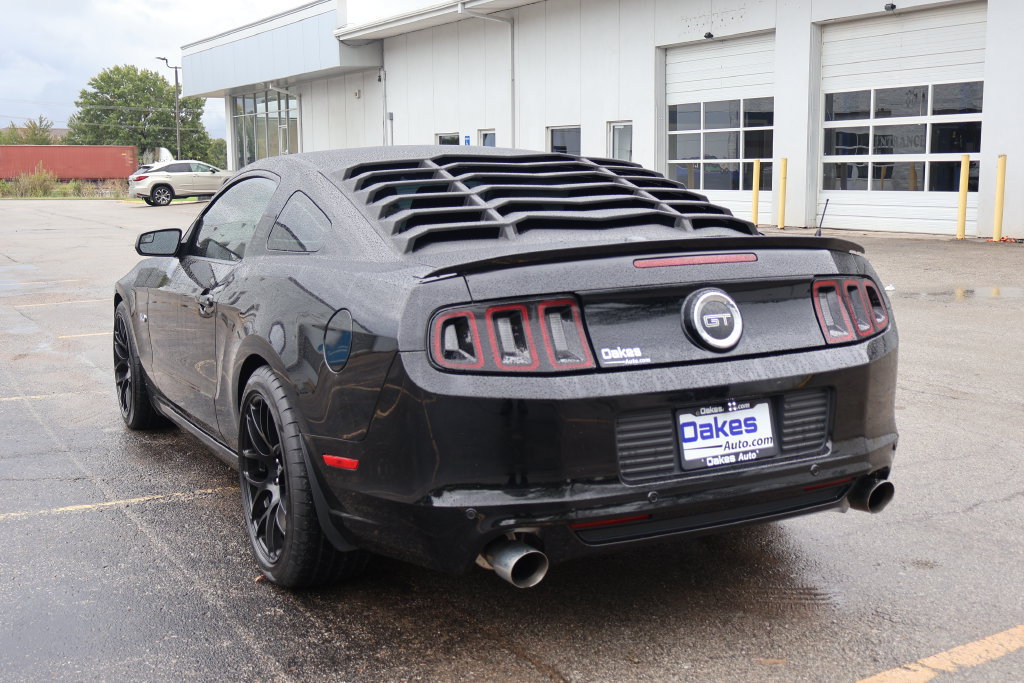 Used 2013 Ford Mustang GT Premium w/ Brembo Brake Pkg RWD image 5