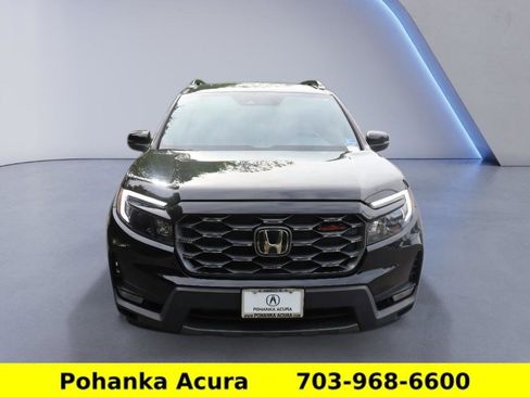 Used 2023 Honda Passport TrailSport image 2