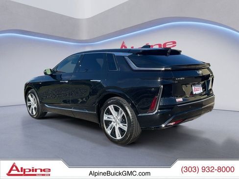 Certified 2024 Cadillac Lyriq Tech w/ Driver Assist Package AWD/4WD image 3