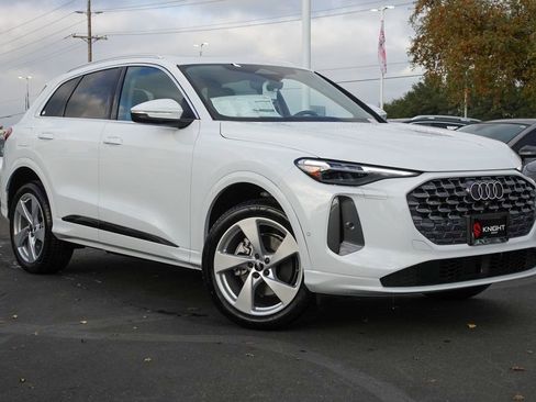 New 2025 Audi Q5 2.0T Premium Plus image 3