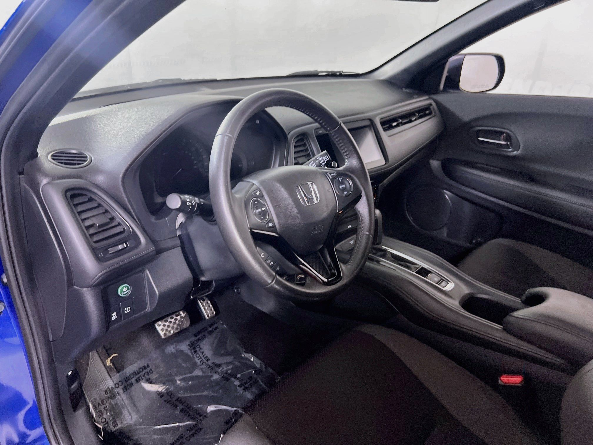 Used 2022 Honda HR-V Sport image 9