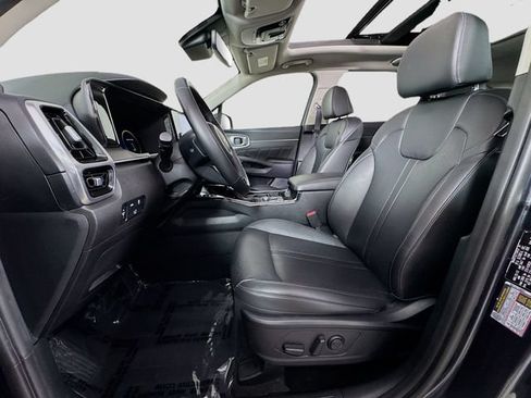 Used 2023 Kia Sorento SX AWD/4WD image 18