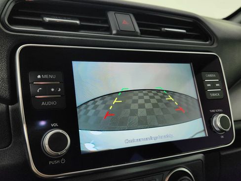 Used 2025 Nissan Leaf S FWD image 26