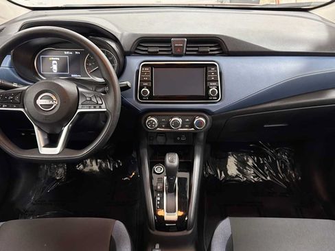 Used 2025 Nissan Versa SV FWD image 25