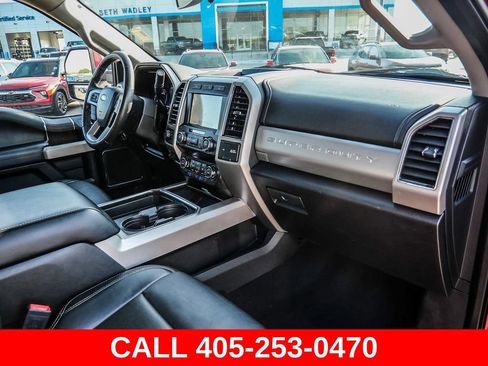 Used 2020 Ford F250 Lariat w/ Lariat Ultimate Package AWD/4WD image 15