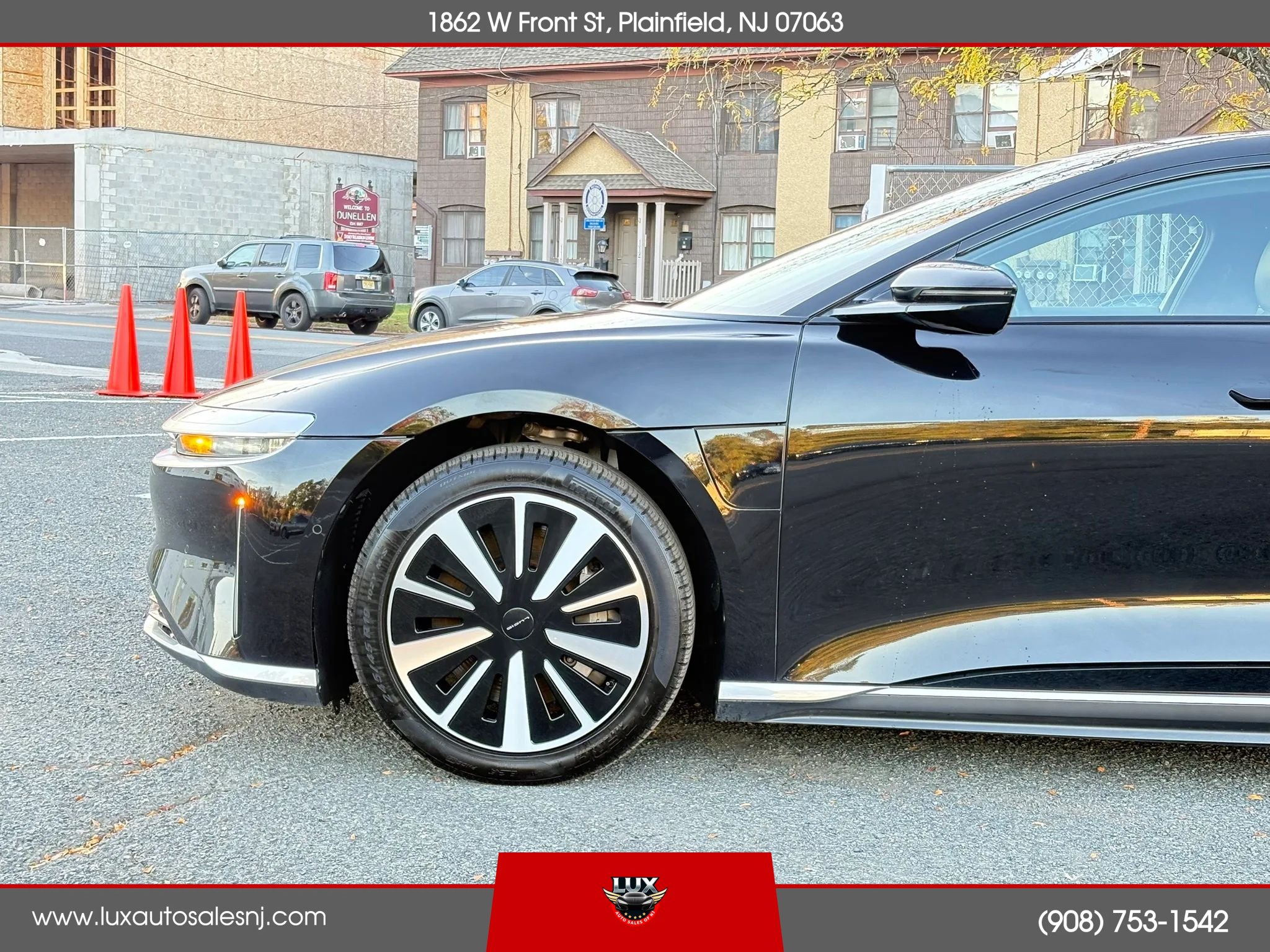 Used 2023 Lucid Air Pure AWD/4WD image 10