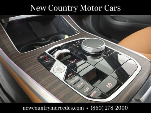 Used 2024 BMW X5 xDrive40i w/ Premium Package AWD/4WD image 24